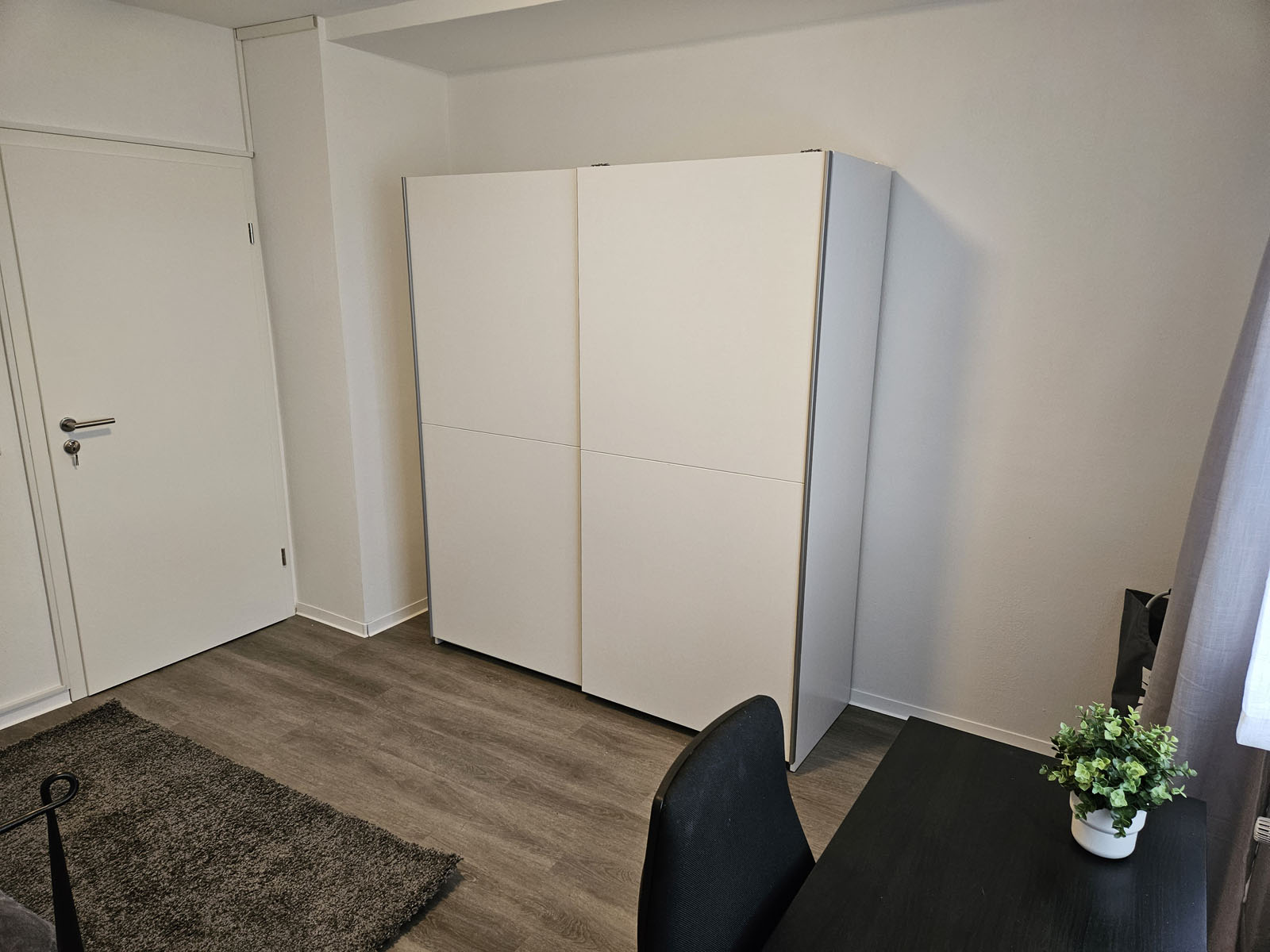 Wohnung F – Zimmer 13 – Bild 3