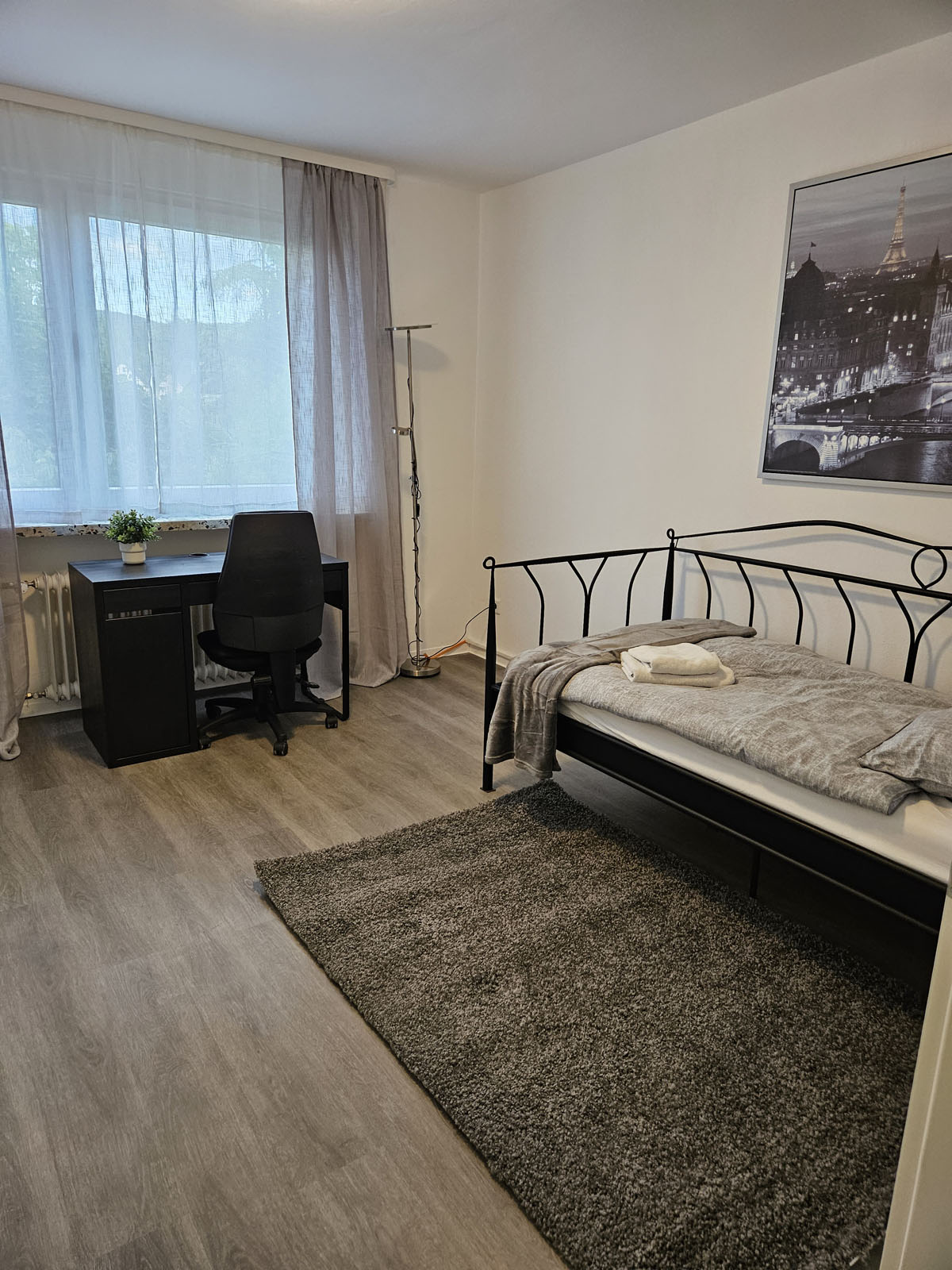 Wohnung F – Zimmer 13 – Bild 4