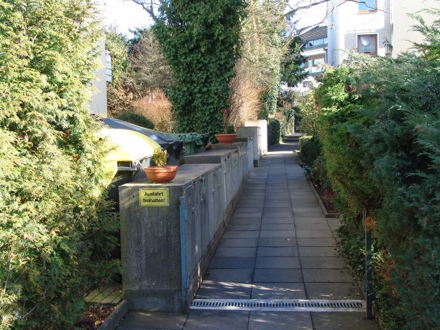 Zugang zum Haus 47b – Bild 8