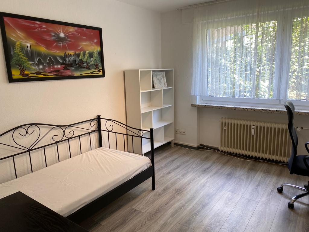 Wohnung B – Zimmer 1 – Bild 2